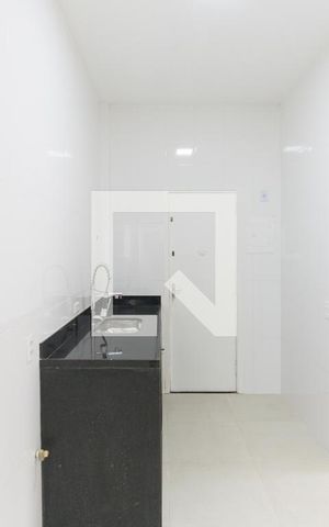 Apartamento para alugar com 75m², 2 quartos e 1 vagaCozinha