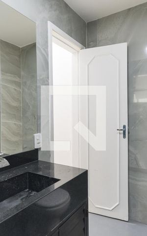 Apartamento para alugar com 75m², 2 quartos e 1 vagaBanheiro