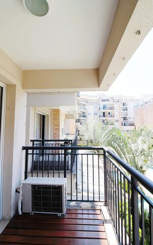 Apartamento à venda com 68m², 2 quartos e 2 vagas Apartamento à venda com 68m², 2 quartos e 2 vagasVaranda