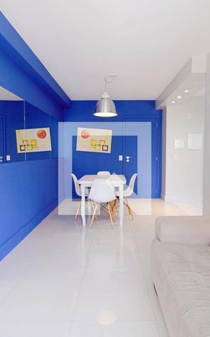 Apartamento à venda com 68m², 2 quartos e 2 vagas Apartamento à venda com 68m², 2 quartos e 2 vagasSala
