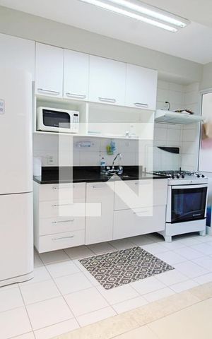 Apartamento à venda com 68m², 2 quartos e 2 vagas Apartamento à venda com 68m², 2 quartos e 2 vagasCozinha