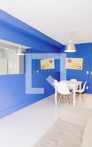 Apartamento à venda com 68m², 2 quartos e 2 vagas Apartamento à venda com 68m², 2 quartos e 2 vagasSala