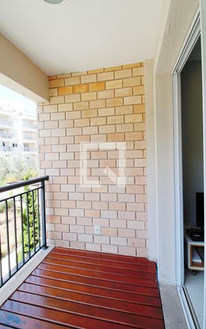 Apartamento à venda com 68m², 2 quartos e 2 vagas Apartamento à venda com 68m², 2 quartos e 2 vagasVaranda