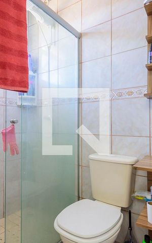 Casa à venda com 105m², 2 quartos e 2 vagas Casa à venda com 105m², 2 quartos e 2 vagasBanheiro da Suíte