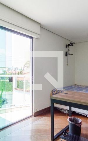 Casa à venda com 338m², 4 quartos e 5 vagas