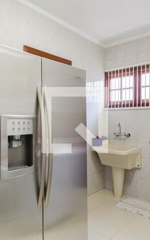 Casa à venda com 338m², 4 quartos e 5 vagas