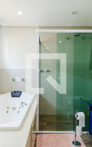 Casa à venda com 338m², 4 quartos e 5 vagas