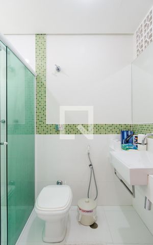 Casa à venda com 338m², 4 quartos e 5 vagas