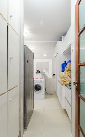 Casa à venda com 338m², 4 quartos e 5 vagas