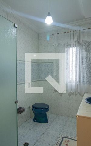 Casa à venda com 256m², 3 quartos e 3 vagas