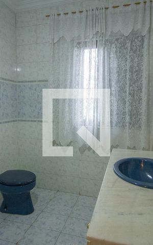 Casa à venda com 256m², 3 quartos e 3 vagas