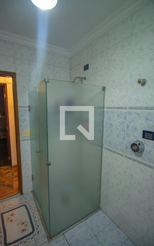 Casa à venda com 256m², 3 quartos e 3 vagas