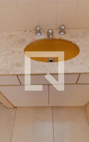 Apartamento à venda com 103m², 3 quartos e 1 vaga Apartamento à venda com 103m², 3 quartos e 1 vagaBanheiro