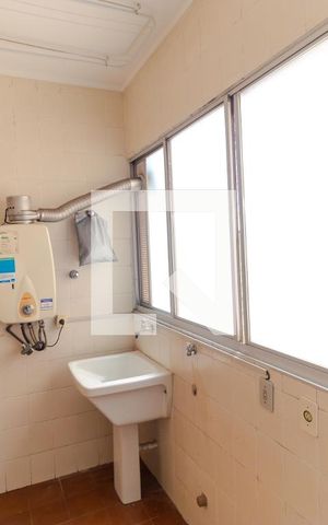 Apartamento à venda com 103m², 3 quartos e 1 vaga Apartamento à venda com 103m², 3 quartos e 1 vagaÁrea de Serviço