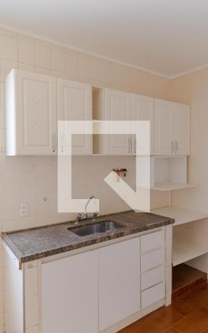 Apartamento à venda com 103m², 3 quartos e 1 vaga Apartamento à venda com 103m², 3 quartos e 1 vagaCozinha
