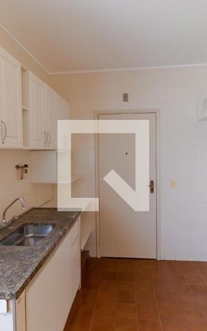 Apartamento à venda com 103m², 3 quartos e 1 vaga Apartamento à venda com 103m², 3 quartos e 1 vagaCozinha
