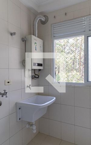 Apartamento à venda com 70m², 3 quartos e 1 vaga Apartamento à venda com 70m², 3 quartos e 1 vagaLavanderia