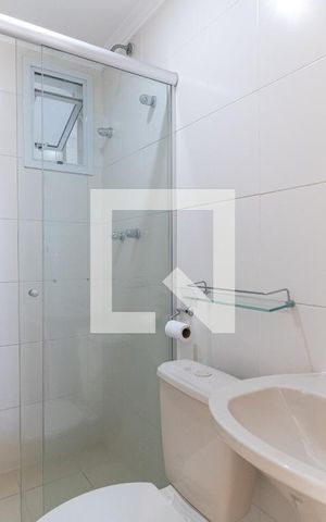 Apartamento à venda com 70m², 3 quartos e 1 vaga Apartamento à venda com 70m², 3 quartos e 1 vagaBanheiro Social