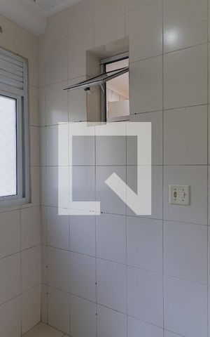 Apartamento à venda com 70m², 3 quartos e 1 vaga Apartamento à venda com 70m², 3 quartos e 1 vagaLavanderia