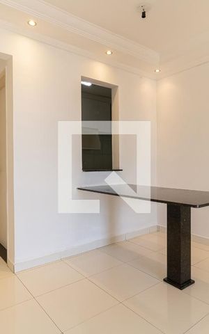 Apartamento à venda com 70m², 3 quartos e 1 vaga Apartamento à venda com 70m², 3 quartos e 1 vagaSala
