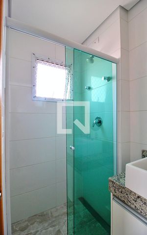 Apartamento para alugar com 163m², 3 quartos e 4 vagasBanheiro da Suíte 2