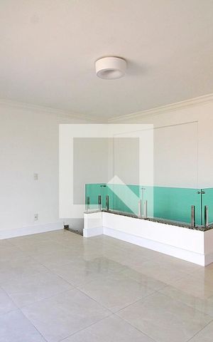 Apartamento para alugar com 163m², 3 quartos e 4 vagasCobertura