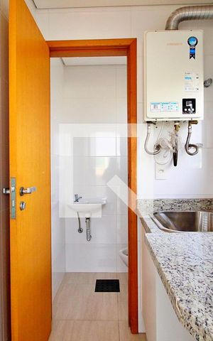 Apartamento para alugar com 163m², 3 quartos e 4 vagasÁrea de Serviço