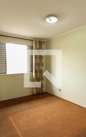 Casa à venda com 100m², 2 quartos e 2 vagas Casa à venda com 100m², 2 quartos e 2 vagasQuarto 1