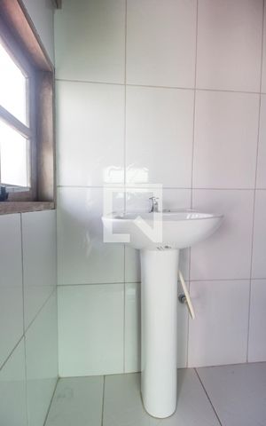 Casa de condomínio para alugar com 280m², 3 quartos e 2 vagas Casa de condomínio para alugar com 280m², 3 quartos e 2 vagasLavabo
