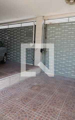 Casa à venda com 150m², 3 quartos e 4 vagasGaragem