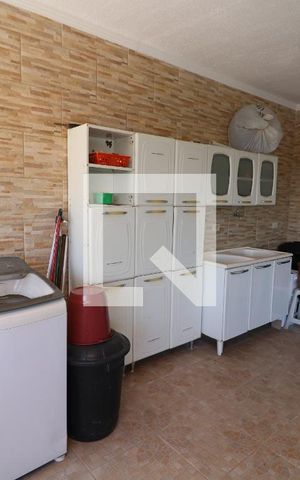 Casa à venda com 150m², 3 quartos e 4 vagasÁrea de Serviço