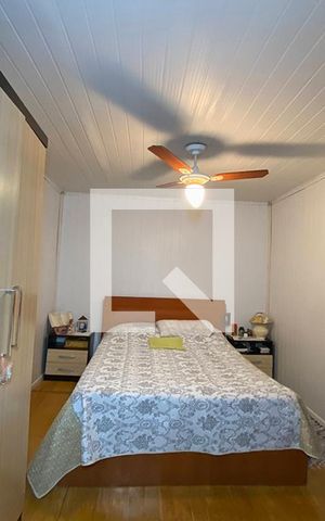 Casa à venda com 115m², 2 quartos e 2 vagasQuarto 1
