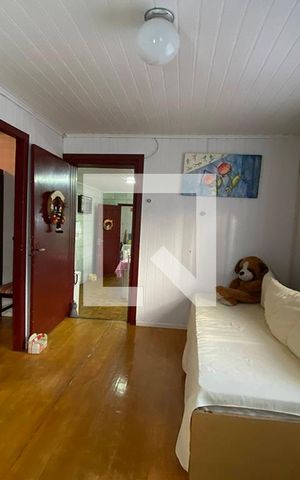 Casa à venda com 115m², 2 quartos e 2 vagasSala
