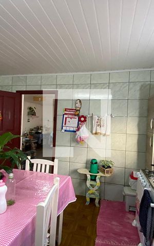 Casa à venda com 115m², 2 quartos e 2 vagasCozinha