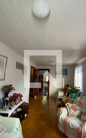 Casa à venda com 115m², 2 quartos e 2 vagasSala