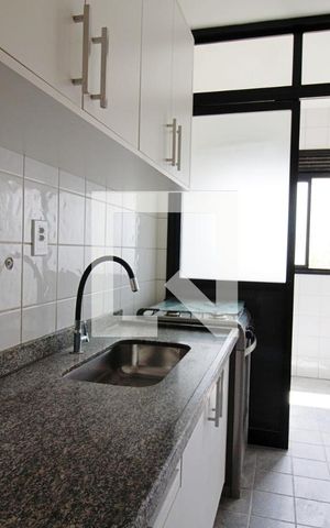 Apartamento à venda com 60m², 2 quartos e 1 vaga Apartamento à venda com 60m², 2 quartos e 1 vagaCozinha
