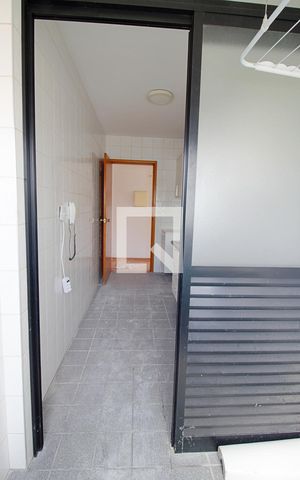 Apartamento à venda com 60m², 2 quartos e 1 vaga Apartamento à venda com 60m², 2 quartos e 1 vagaÁrea de Serviço