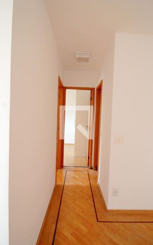 Apartamento à venda com 60m², 2 quartos e 1 vaga Apartamento à venda com 60m², 2 quartos e 1 vagaCorredor