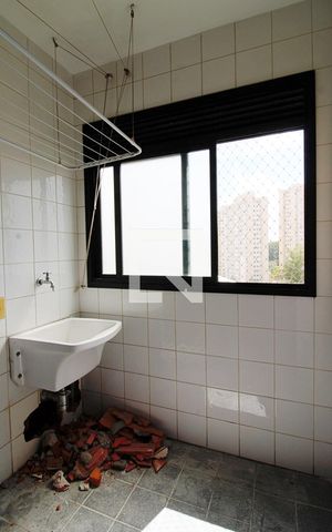 Apartamento à venda com 60m², 2 quartos e 1 vaga Apartamento à venda com 60m², 2 quartos e 1 vagaÁrea de Serviço