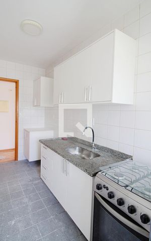 Apartamento à venda com 60m², 2 quartos e 1 vaga Apartamento à venda com 60m², 2 quartos e 1 vagaCozinha