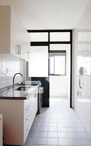 Apartamento à venda com 60m², 2 quartos e 1 vaga Apartamento à venda com 60m², 2 quartos e 1 vagaCozinha
