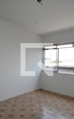 Apartamento para alugar com 80m², 2 quartos e sem vagaSala