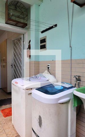 Casa à venda com 234m², 3 quartos e 3 vagasÁrea de Serviço