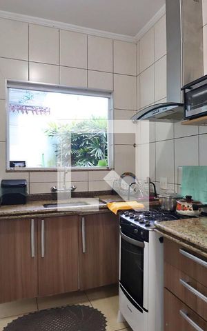 Casa à venda com 234m², 3 quartos e 3 vagasCozinha