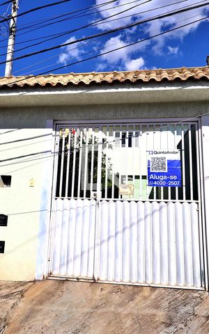 Casa à venda com 234m², 3 quartos e 3 vagasFachada