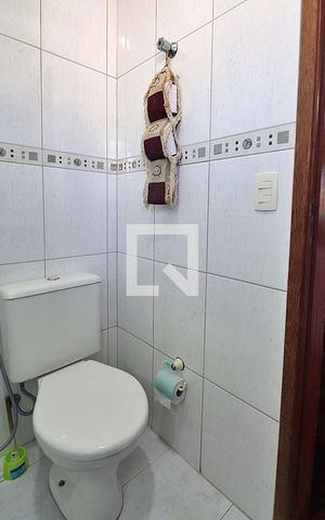 Casa à venda com 234m², 3 quartos e 3 vagasBanheiro do Quarto 1 - Suíte