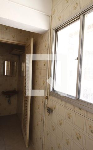 Apartamento à venda com 73m², 2 quartos e 1 vagaÁrea de Serviço