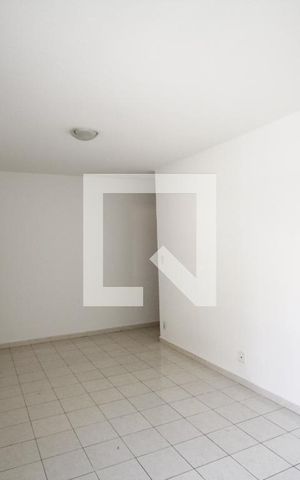 Apartamento à venda com 73m², 2 quartos e 1 vagaSala