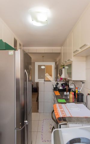 Apartamento à venda com 63m², 3 quartos e 2 vagas Apartamento à venda com 63m², 3 quartos e 2 vagasCozinha