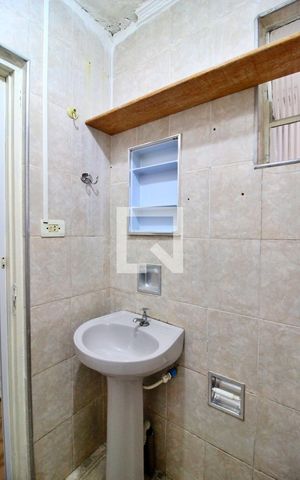 Casa para alugar com 40m², 1 quarto e sem vagaBanheiro